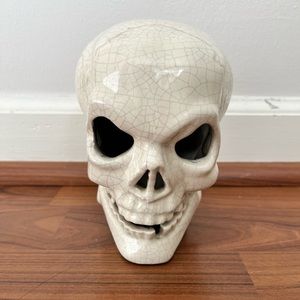 Ceramic skull decor